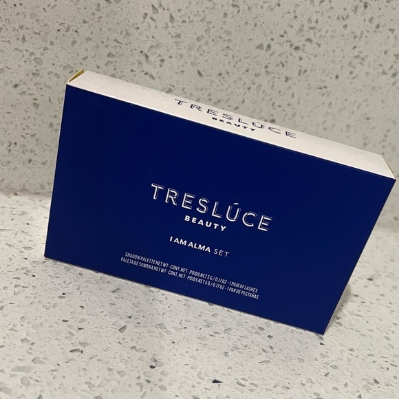 🛍4/$25! Treslúce Beauty I Am Alma Mini Palette & Lash Set - Picture 2 of 3